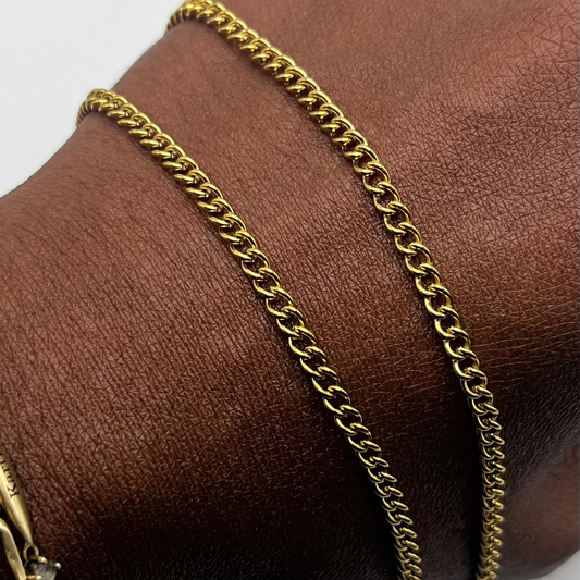 Double Parallel Nose to Ear Chain